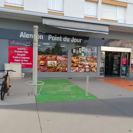 Dans Securisee Et Calme Proche Commerces * Alençon